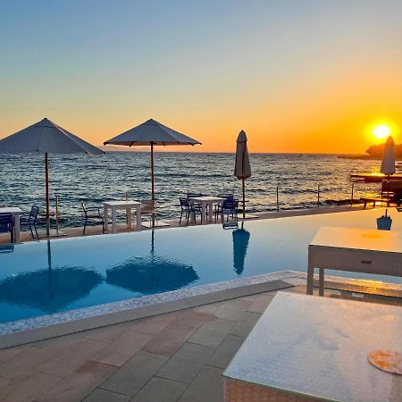 Luxury Two-Floor Apartment In Petrcane With Garden And Pool Exterior foto